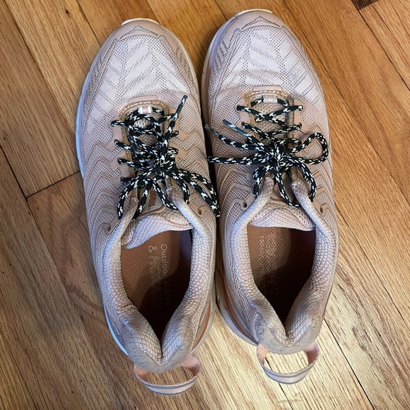 Outdoor Voices x Hoka Clifton Blush Pink OV - Picture 2 of 6